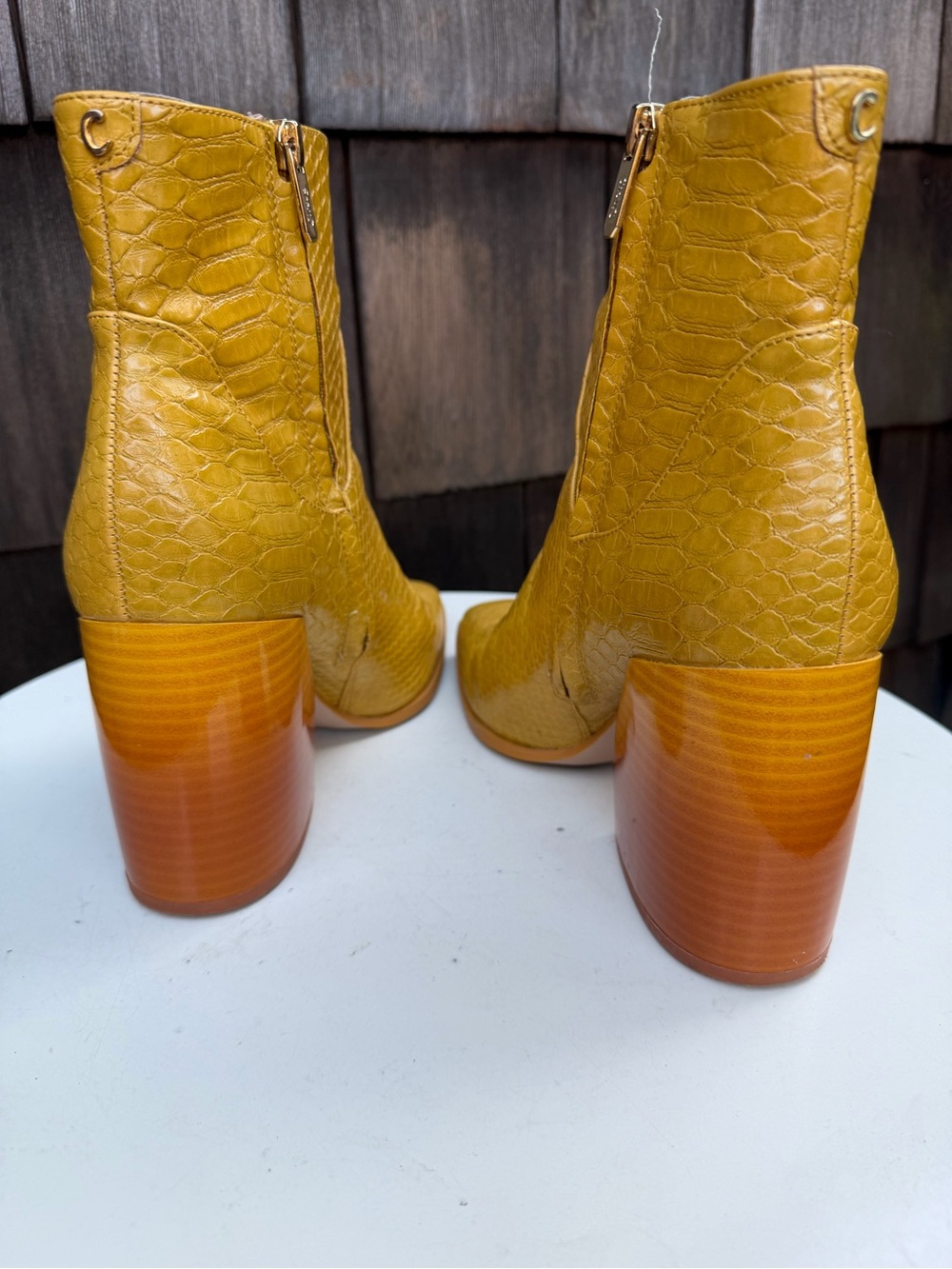 Circus by Sam Edelman booties yellow textured faux leather heels Sz 9.5 - Picture 6 of 10